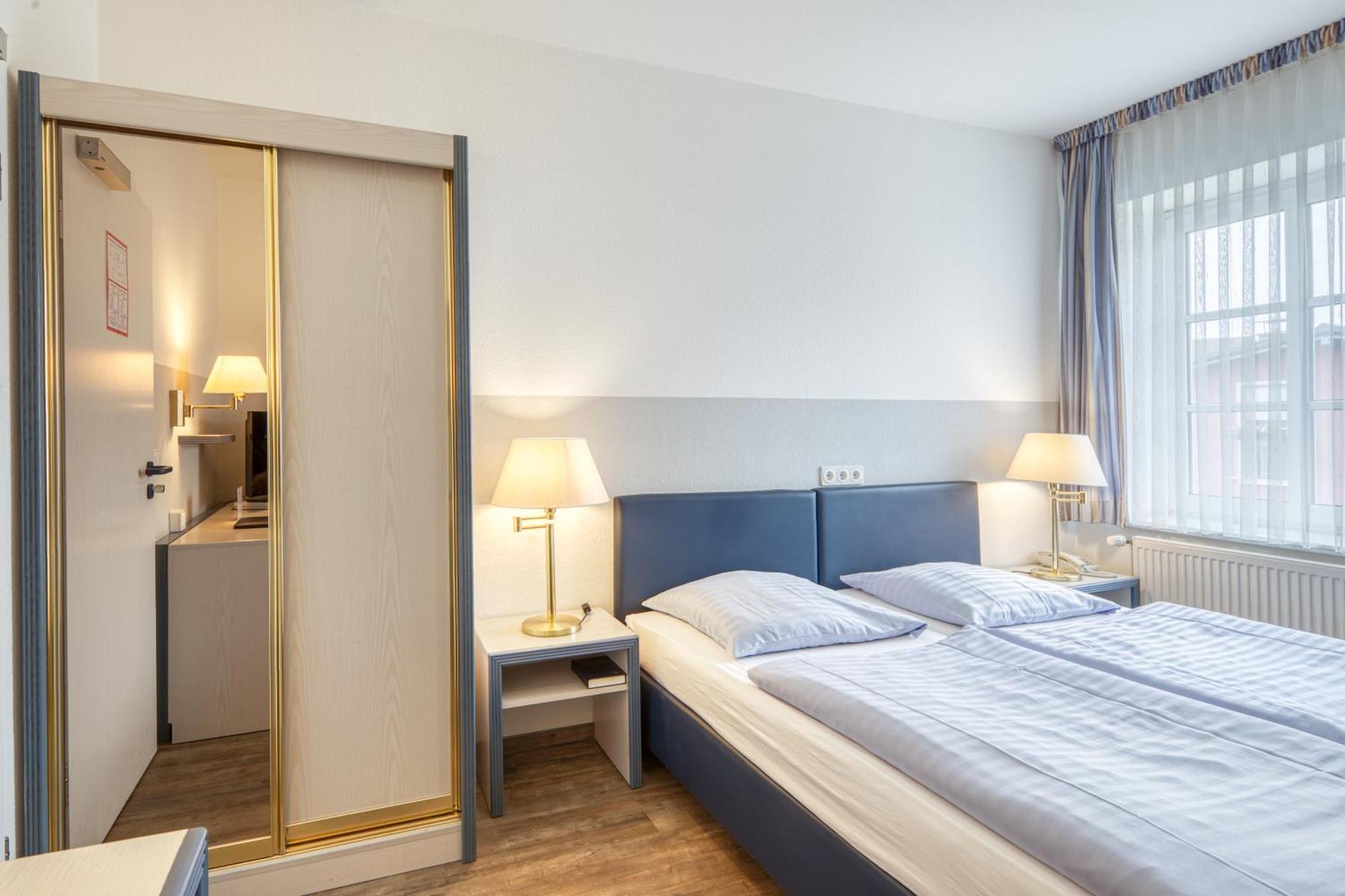 Hotel Ingeborg Waren  Eksteriør billede