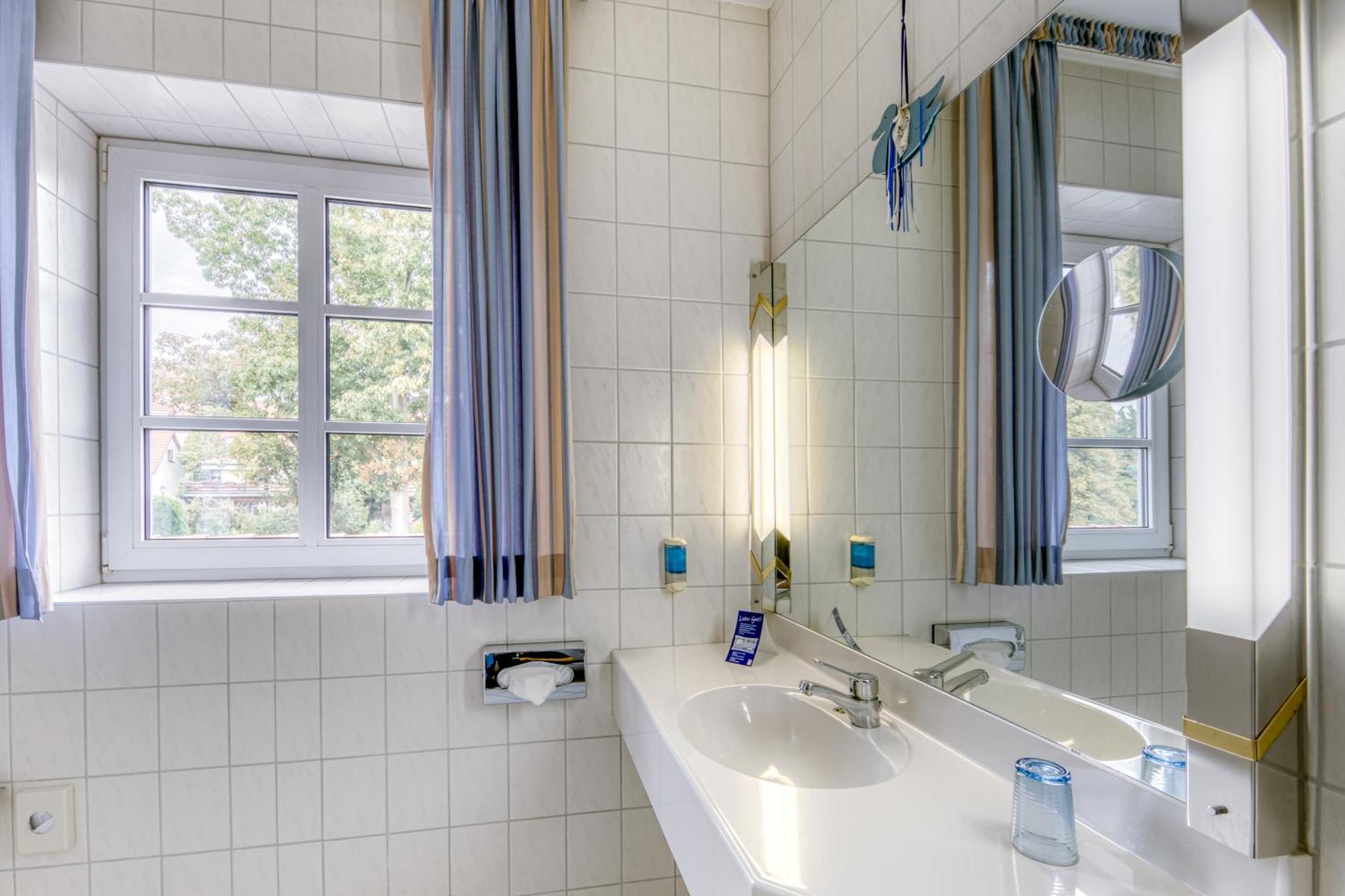 Hotel Ingeborg Waren  Eksteriør billede