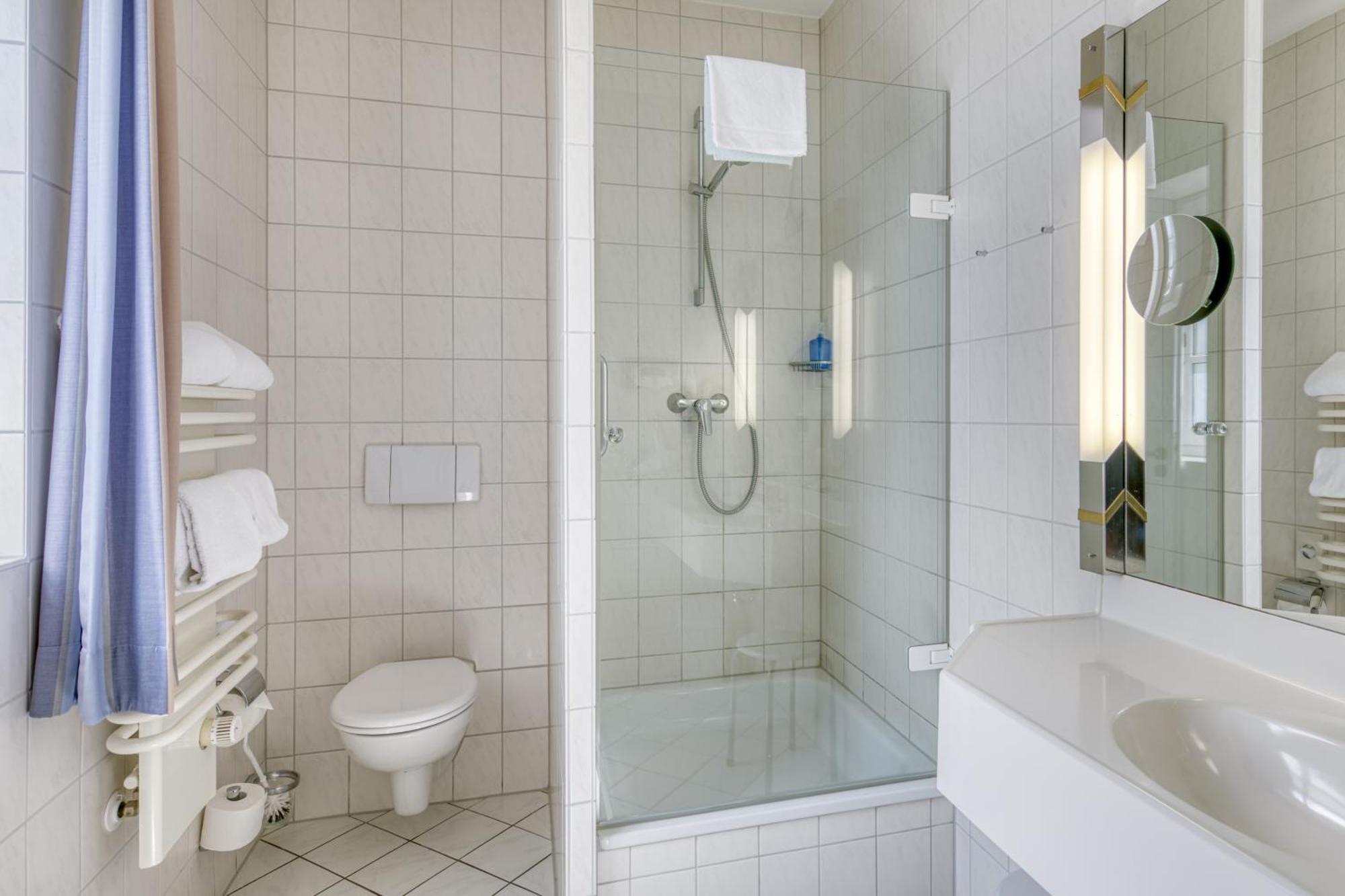 Hotel Ingeborg Waren  Eksteriør billede